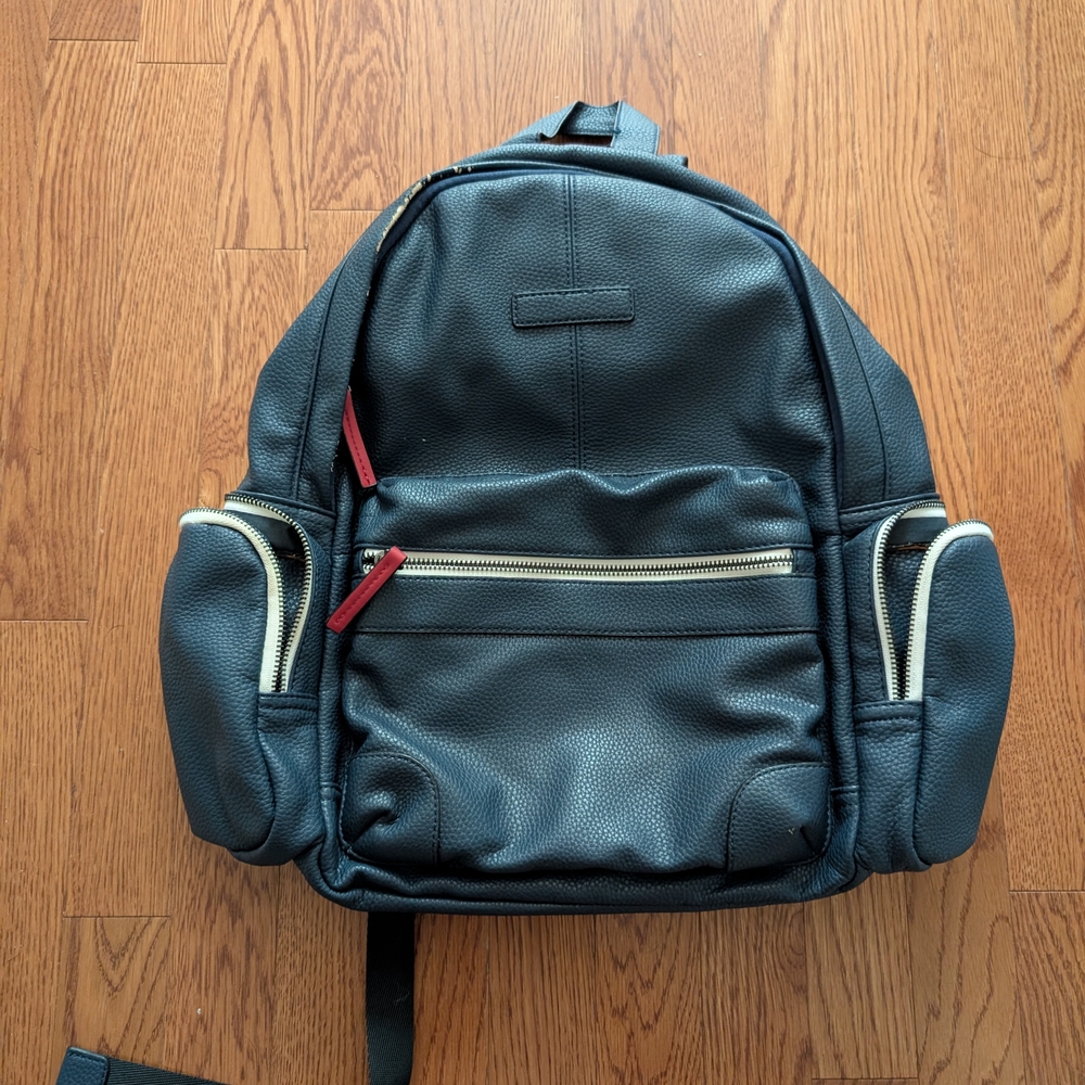 Men's Black Backpack Minor Damage